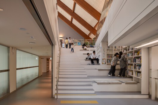 Gochang Hwang Yunseok Library / Hyunjoon Yoo + Partners - Interior Photography, Stairs