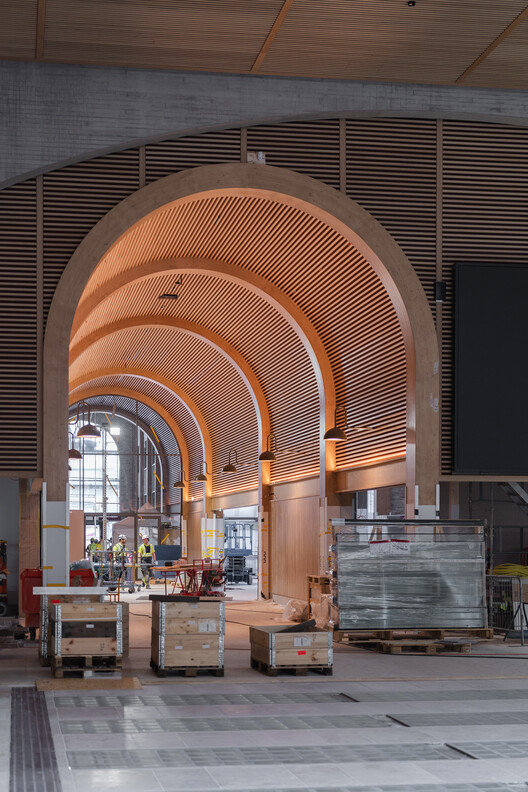 Reused Brick and Timber Shape Reiulf Ramstad Arkitekter's New Railway Station in Sweden Reused Brick and Timber Shape Reiulf Ramstad Arkitekter's New Railway Station in Sweden - Image 8 of 20