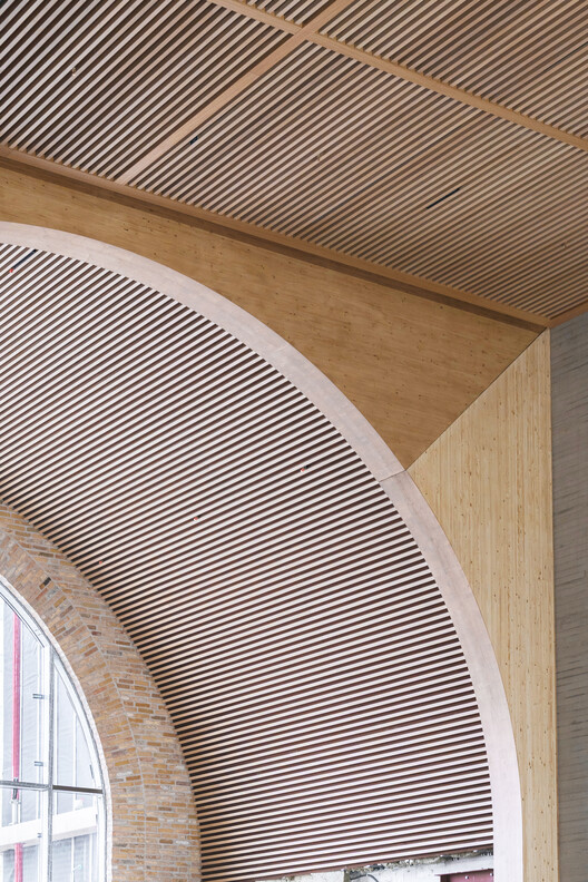 Reused Brick and Timber Shape Reiulf Ramstad Arkitekter's New Railway Station in Sweden Reused Brick and Timber Shape Reiulf Ramstad Arkitekter's New Railway Station in Sweden - Image 10 of 20