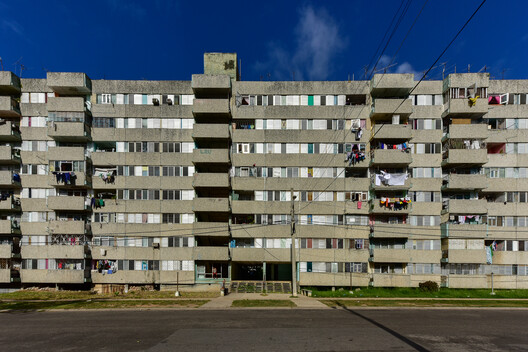 Radically Collective: The Legacy of Cuba's Microbrigadas Housing Program - Image 1 of 5