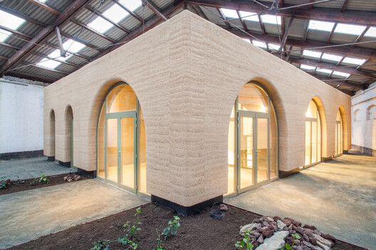From Selecting to Making: When Architects Become Material Producers From Selecting to Making: When Architects Become Material Producers - Image 12 of 30