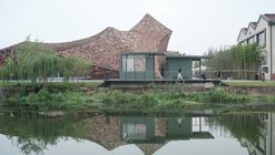 Verdure Kiosk / Haus of hu