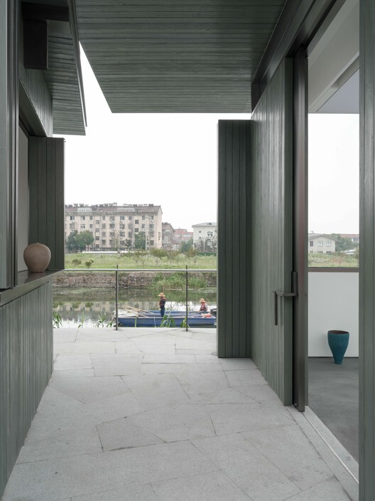 Verdure Kiosk / Haus of hu - Interior Photography, Concrete, Column