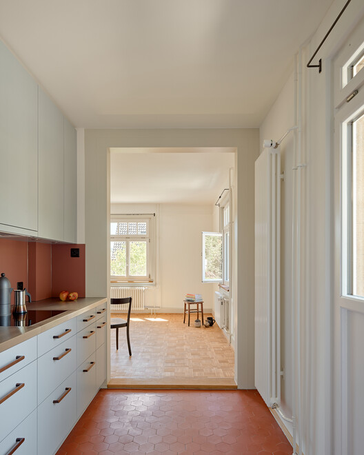 Bramberg Residence Renovation / Gut Deubelbeiss Nill Architekten - Interior Photography, Kitchen, Wood, Countertop, Door