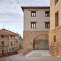 Reabilitação do edifício Orrios Exchange / Oscar Escuder Arquitectura - Fotografia de Exterior, Renovação, Arco, Arcada