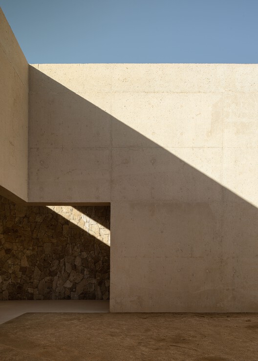 Arte Abierto / Sordo Madaleno Arquitectos - Image 15 of 20
