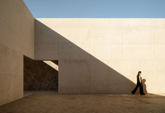 Arte Abierto / Sordo Madaleno Arquitectos - Exterior Photography, Concrete