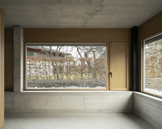Caloz Bramois House / R2A Architectes - Interior Photography, Wood, Concrete
