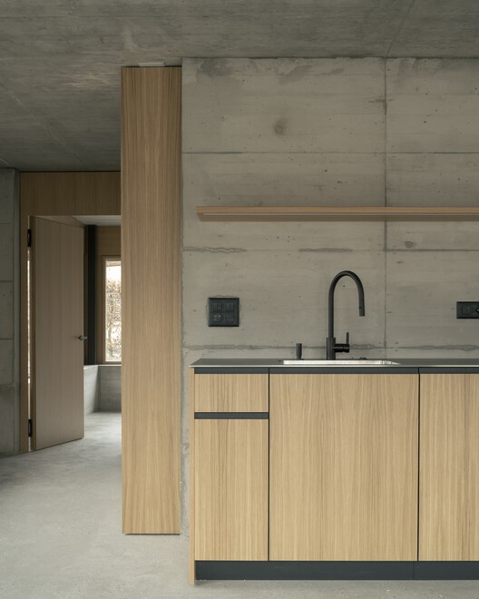 Caloz Bramois House / R2A Architectes - Interior Photography, Kitchen, Sink