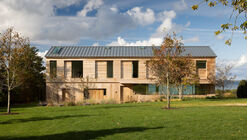 High Bluff House / Mapos