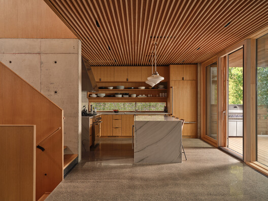 House of Monitors / Williamson Williamson House of Monitors / Williamson Williamson - Interior Photography, Kitchen, Wood, Countertop, Chair