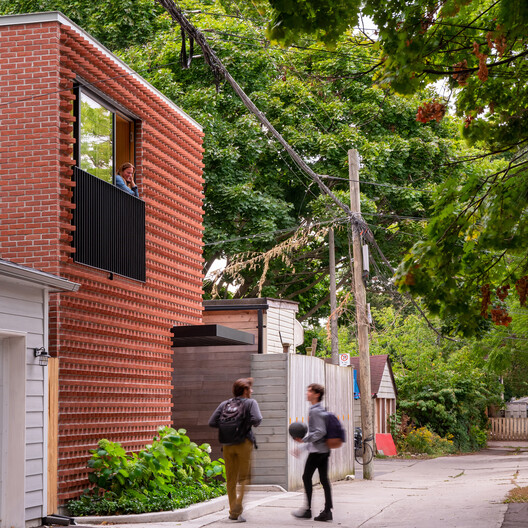 Garden Laneway House / Williamson Williamson Garden Laneway House / Williamson Williamson - Fotografia de Exterior, Tijolo