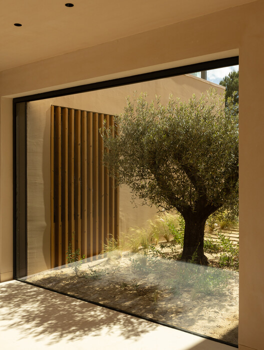 Tróia 37 House / Fragmentos Tróia 37 House / Fragmentos - Image 4 of 28