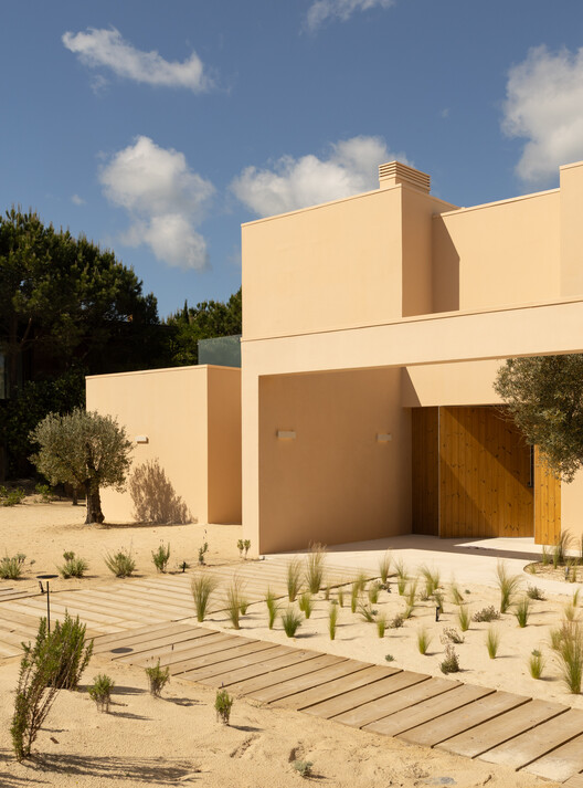 Tróia 37 House / Fragmentos Tróia 37 House / Fragmentos - Image 12 of 28