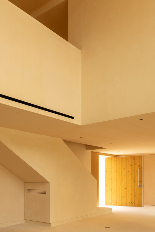 Tróia 37 House / Fragmentos Tróia 37 House / Fragmentos - Interior Photography, Wood