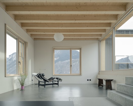 Maison Bellon Camprubi / R2A Architectes Maison Bellon Camprubi / R2A Architectes - Interior Photography, Wood, Chair, Beam