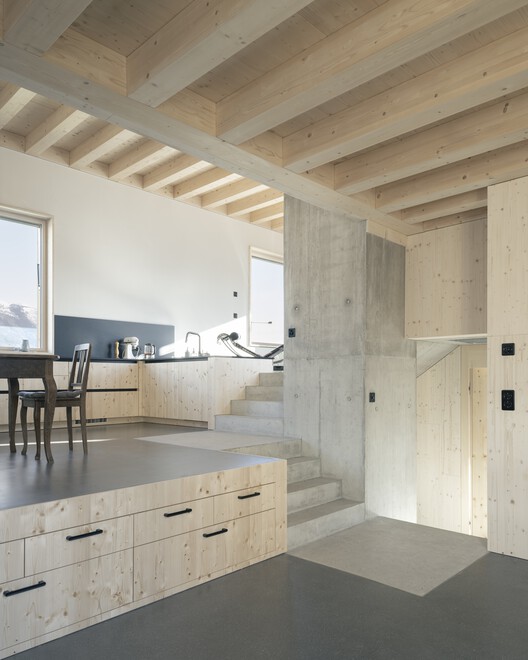 Maison Bellon Camprubi / R2A Architectes Maison Bellon Camprubi / R2A Architectes - Interior Photography, Kitchen, Wood, Beam