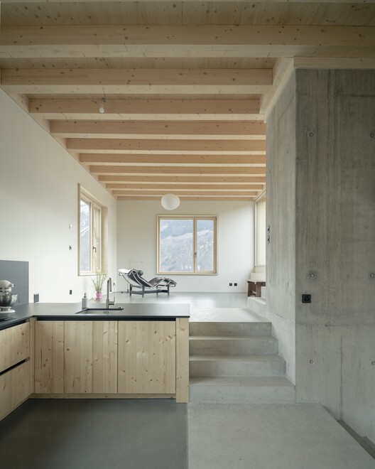 Maison Bellon Camprubi / R2A Architectes Maison Bellon Camprubi / R2A Architectes - Interior Photography, Kitchen, Wood, Beam