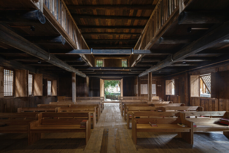 Guangnan Gospel Hall Renewal / TouchGrass Architecture - Heritage