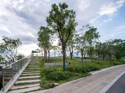 Ultra-small Infrastructure Buildings / NODE Achitecture & Urbanism - Image 32 of 46