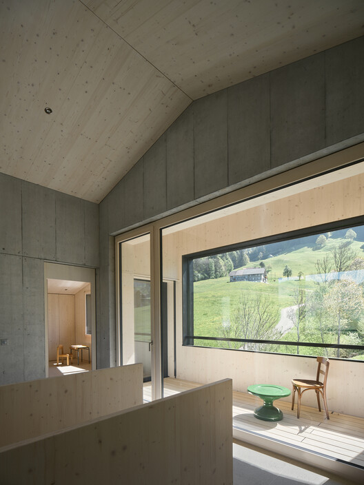 House on Concrete Walls / dolmus Architekten House on Concrete Walls / dolmus Architekten - Interior Photography, Concrete