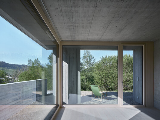 House on Concrete Walls / dolmus Architekten House on Concrete Walls / dolmus Architekten - Interior Photography, Concrete