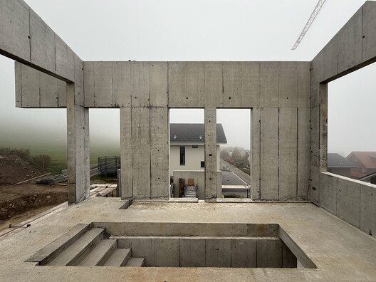 House on Concrete Walls / dolmus Architekten House on Concrete Walls / dolmus Architekten - Image 19 of 29