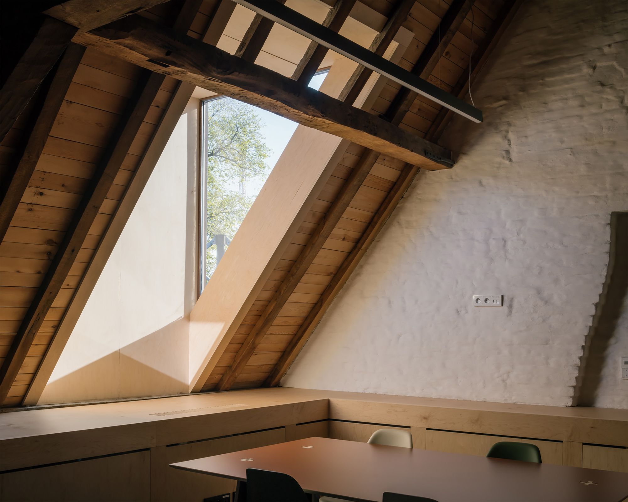 Hasselt Beguinage Institute © Stijn Bollaert