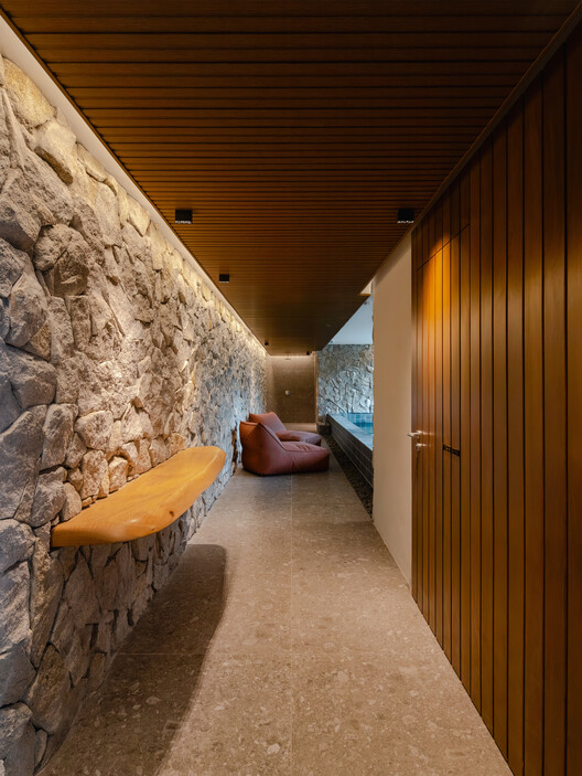Tomaz Building / IDEIA1 Tomaz Building / IDEIA1 - Interior Photography, Wood