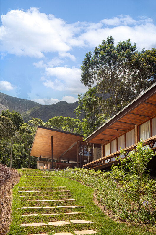 Pedra Azul House / Escala Arquitetura Pedra Azul House / Escala Arquitetura - Exterior Photography