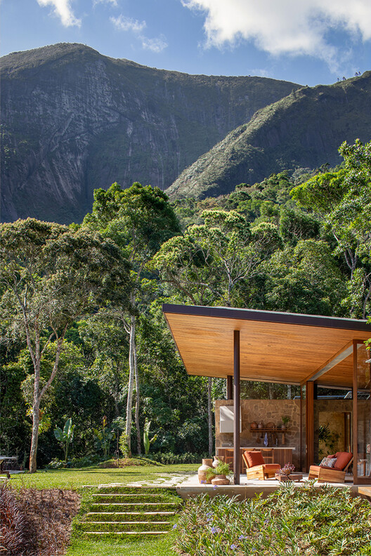 Pedra Azul House / Escala Arquitetura Pedra Azul House / Escala Arquitetura - Image 4 of 35