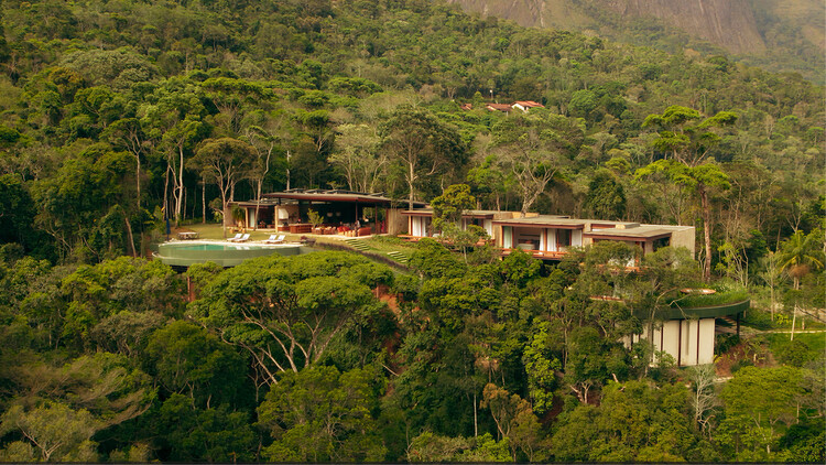 蓝石住宅 / Escala Arquitetura - 独立住宅