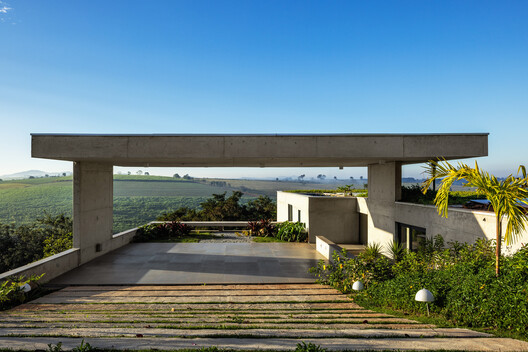 FPW House / Obra Arquitetos FPW House / Obra Arquitetos - Exterior Photography, Concrete
