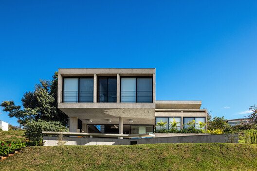 FPW House / Obra Arquitetos FPW House / Obra Arquitetos - Exterior Photography, Concrete