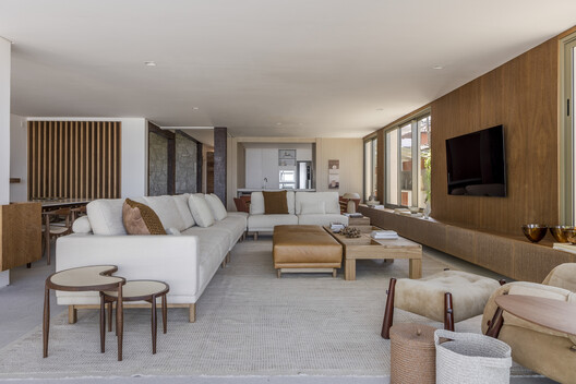 ADS House / VOA Arquitetura ADS House / VOA Arquitetura - Interior Photography, Living Room, Wood, Sofa, Chair