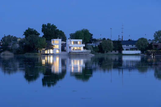 Cabins at the Tip, Sunny Lakes, Senec / ER Atelier Cabins at the Tip, Sunny Lakes, Senec / ER Atelier - Image 17 of 32