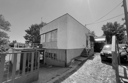 Cabins at the Tip, Sunny Lakes, Senec / ER Atelier Cabins at the Tip, Sunny Lakes, Senec / ER Atelier - Exterior Photography, Balcony