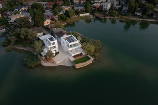 Cabins at the Tip, Sunny Lakes, Senec / ER Atelier Cabins at the Tip, Sunny Lakes, Senec / ER Atelier - Image 2 of 32