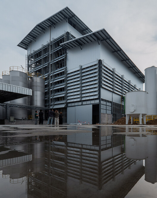LPP Rice Bran Oil Refinery / PHTAA LPP Rice Bran Oil Refinery / PHTAA - Exterior Photography