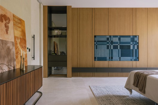 Split Mass Residence / K-Thengono Design Studio Split Mass Residence / K-Thengono Design Studio - Interior Photography, Kitchen, Wood, Lighting, Chair