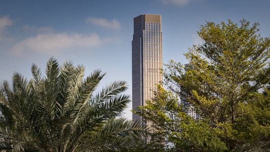 Pelli Clarke & Partners' City Tower One and Dubai Cityscape Under the Lens of Ahmad Alnaji Pelli Clarke & Partners' City Tower One and Dubai Cityscape Under the Lens of Ahmad Alnaji - Image 13 of 26