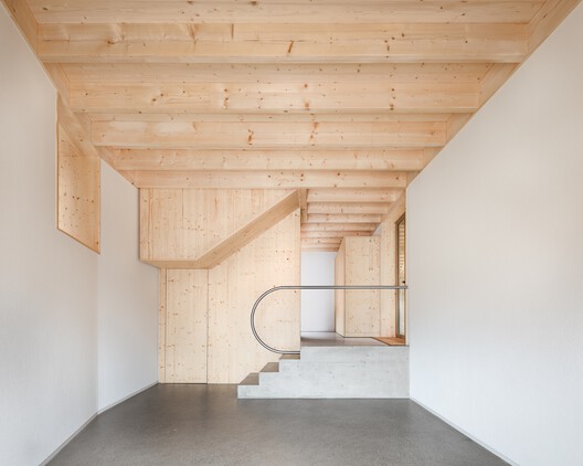 Transformation of a farmhouse in Grandvillard / Bard Yersin Architectes Transformation of a farmhouse in Grandvillard / Bard Yersin Architectes - Image 5 of 21