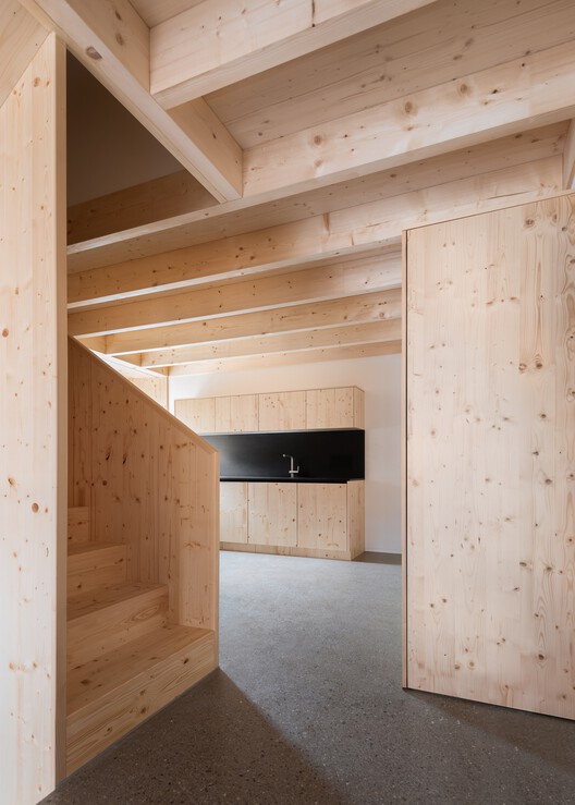 Transformation of a farmhouse in Grandvillard / Bard Yersin Architectes Transformation of a farmhouse in Grandvillard / Bard Yersin Architectes - Interior Photography, Wood