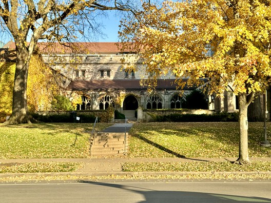 Steven Holl Architects Selected to Renew Historic Ida Noyes Hall at the University of Chicago - Image 1 of 5