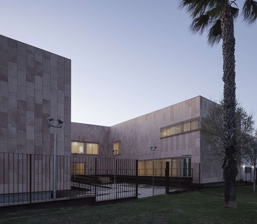 "Camposoto" Health Center / Estudio Suárez Corchete "Camposoto" Health Center / Estudio Suárez Corchete - Image 27 of 38