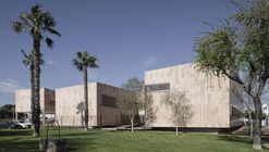 "Camposoto" Health Center / Estudio Suárez Corchete