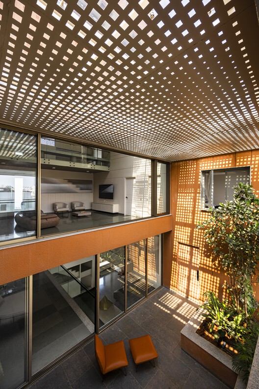 T(errakota) House / Spacefiction Studio T(errakota) House / Spacefiction Studio - Interior Photography, Kitchen, Balcony