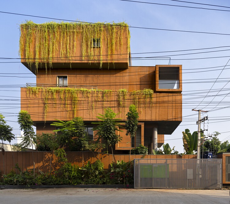 T(errakota) House / Spacefiction Studio - Exterior Photography, Houses, Balcony