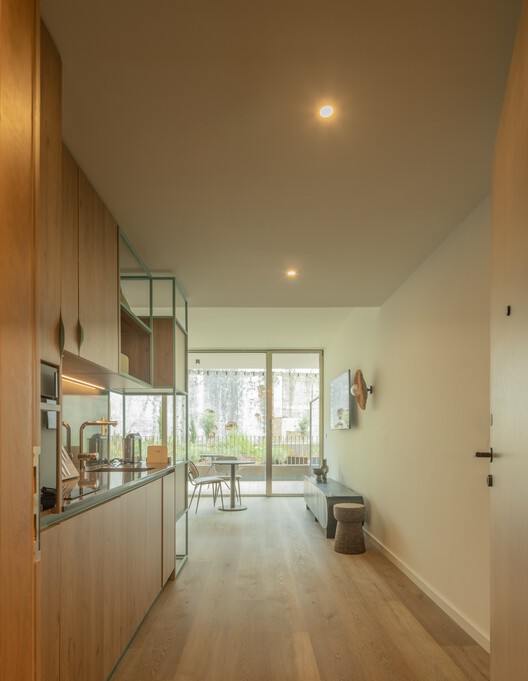 Upon Harbor / tip architects Upon Harbor / tip architects - Fotografía interior, Madera, Vidrio, Encimera