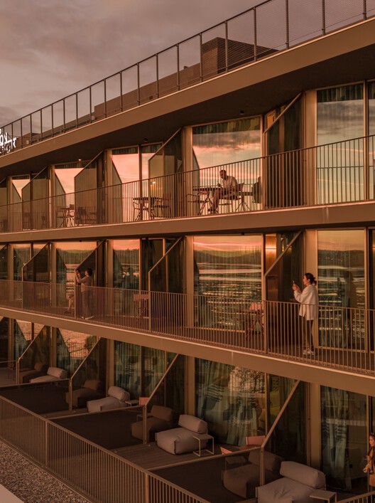 Upon Harbor / tip architects Upon Harbor / tip architects - Fotografía interior, Balcón